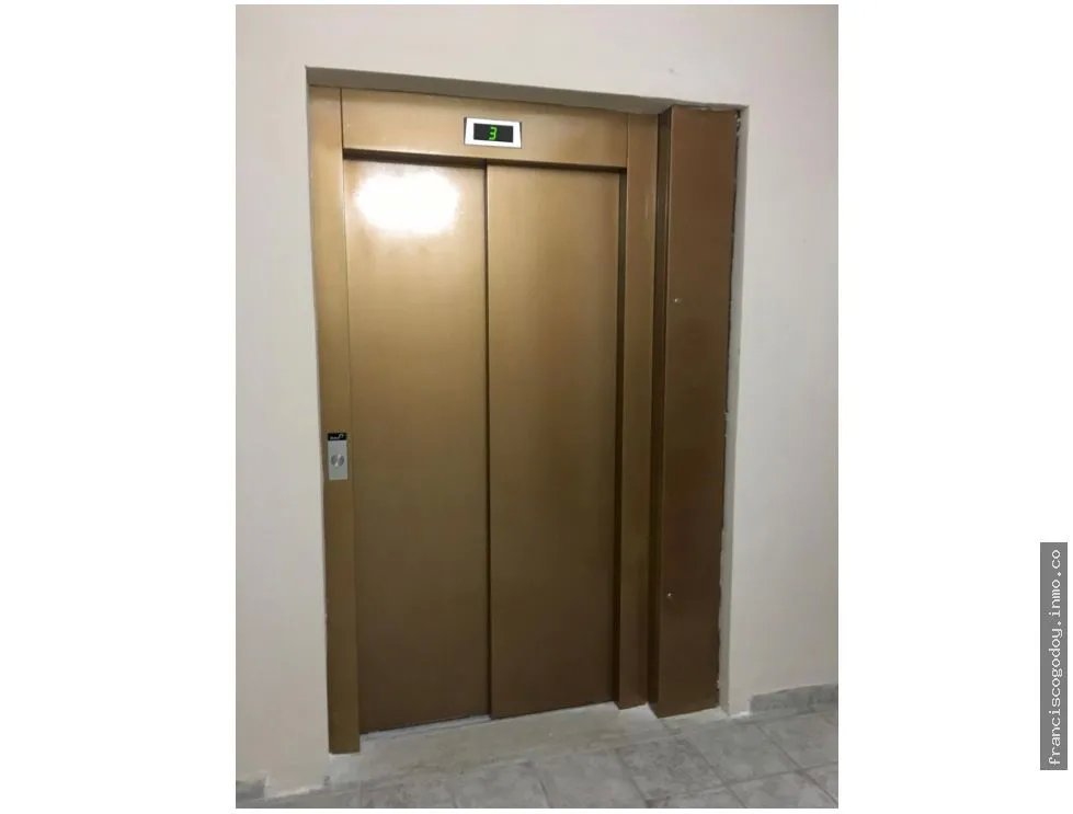 Se alquila apartamento en casco viejo fg