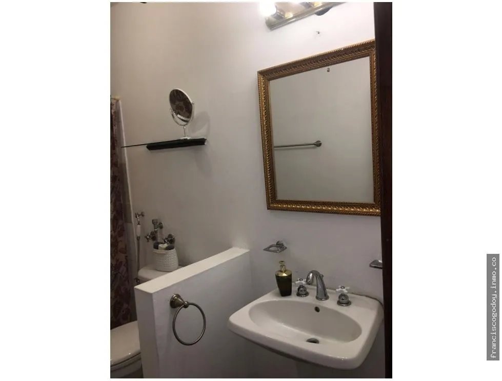 Se alquila apartamento en casco viejo fg