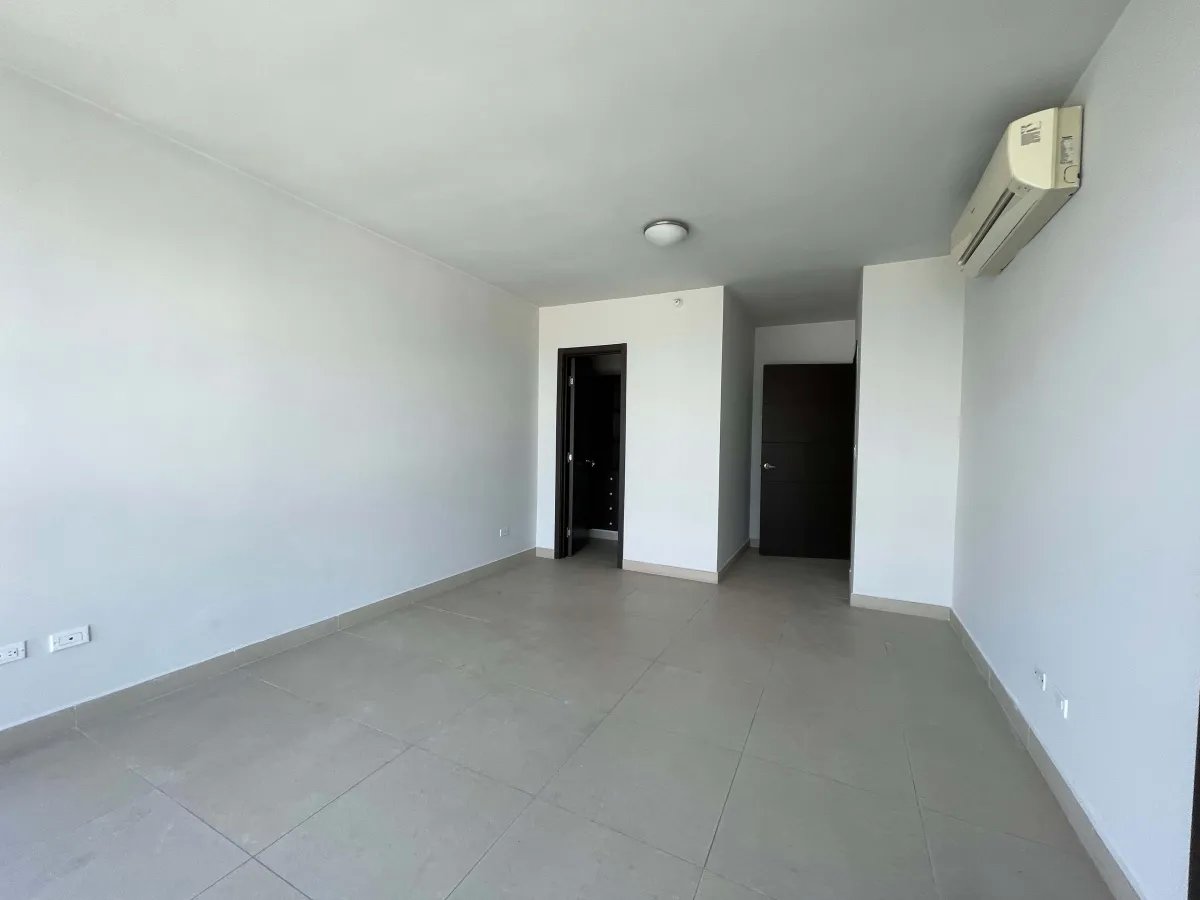 Venta de apartamento en ph country club, costa del este