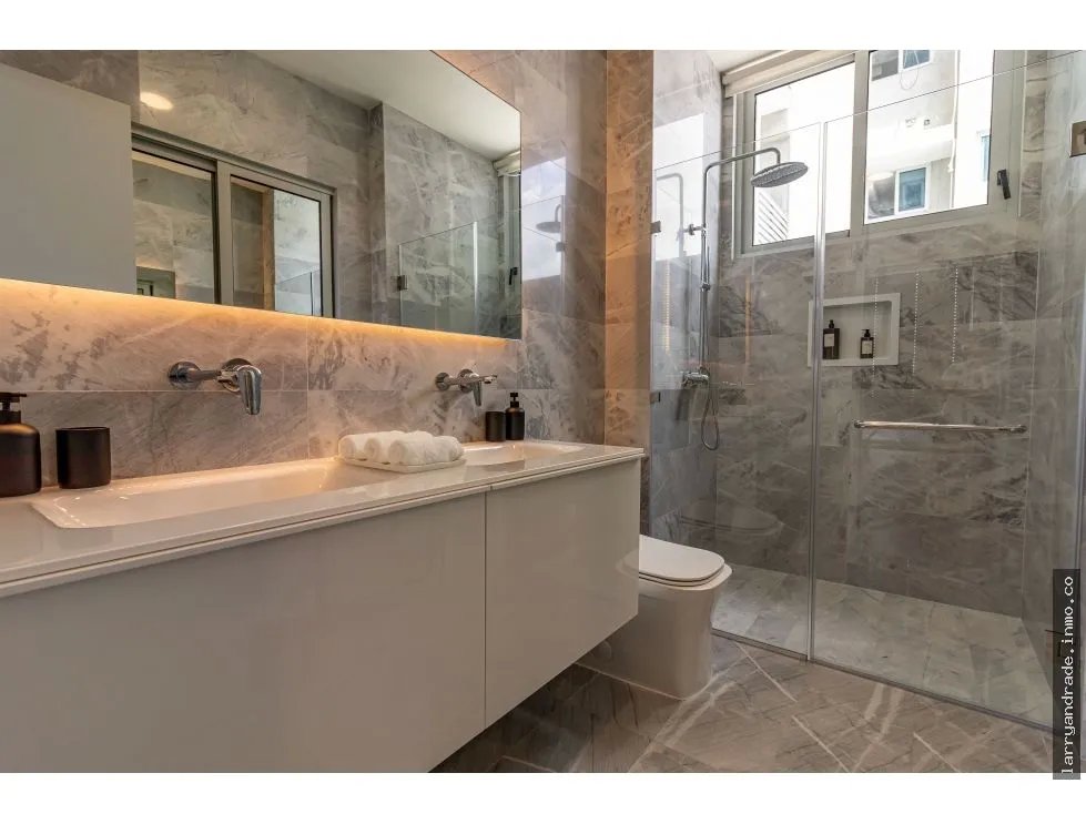 Venta de apartamento en santa maría