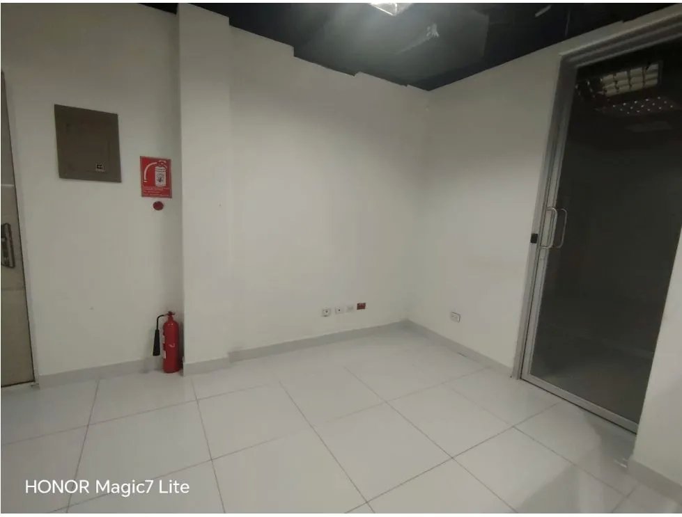 Alquiler de local en planta baja, ph 23 - obarrio