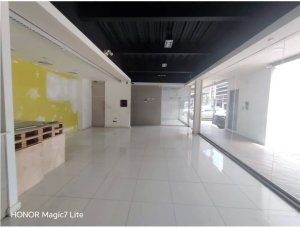 142502 - Obarrio - commercials - ph atrium