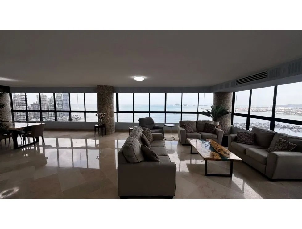 Venta de apartamento en ph condesa del mar, av. balboa