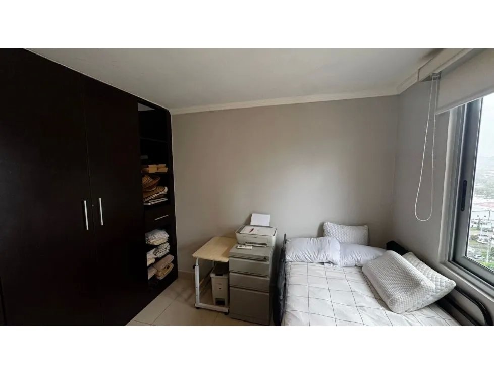 Venta de apartamento amoblado en ph los pueblos towers