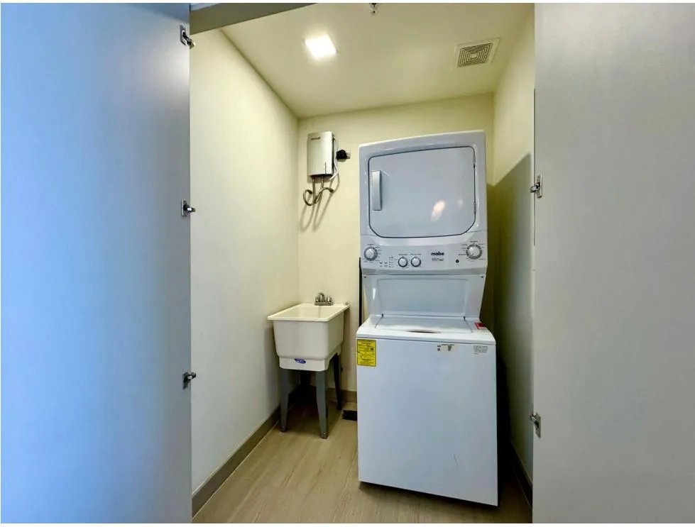 Alquiler de apartamento amoblado en arcadia, costa del este
