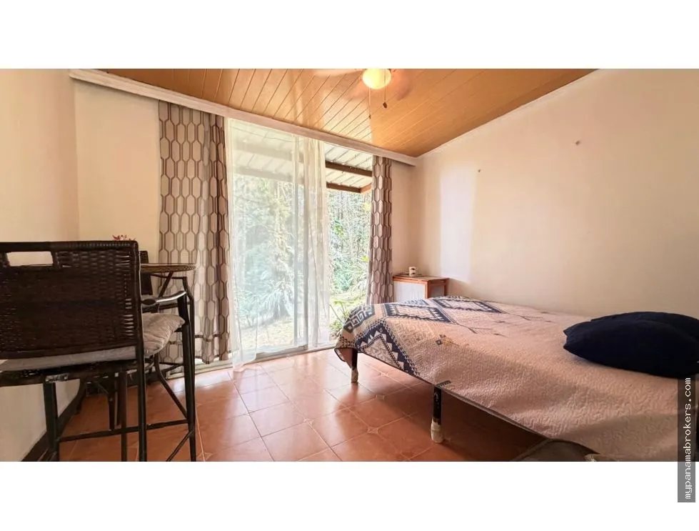 Venta de casa en el nido, cerro azul.