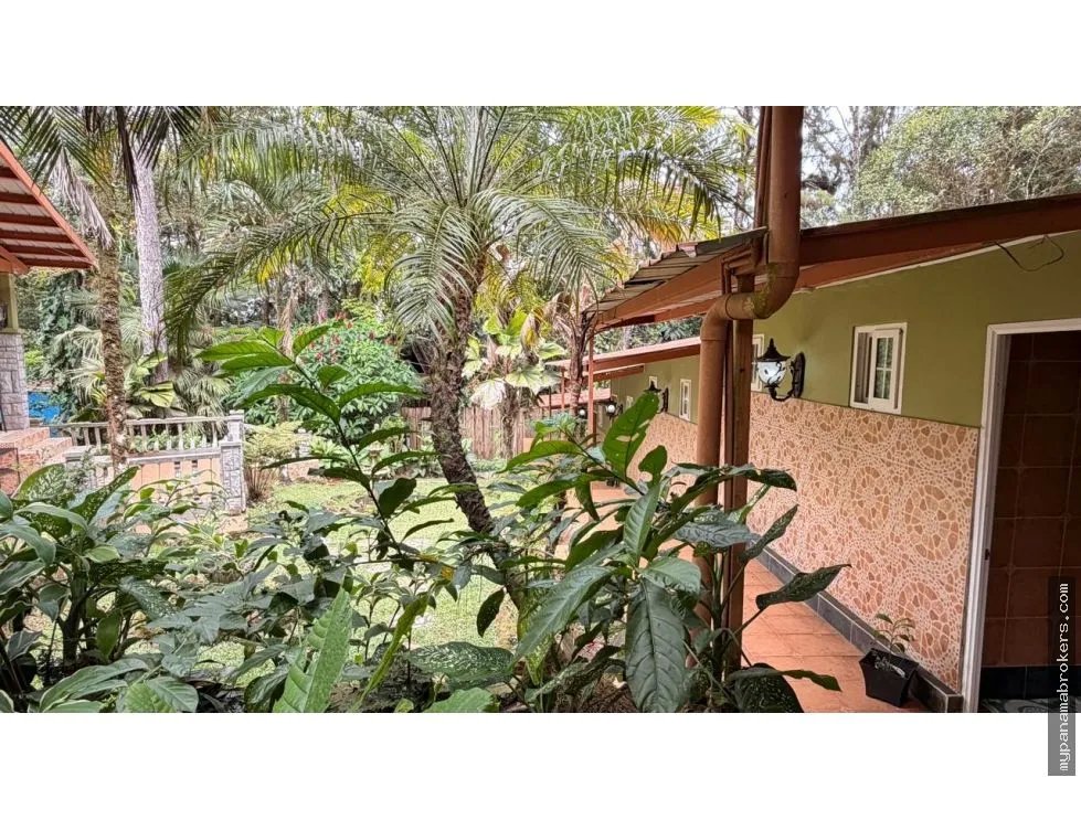 Venta de casa en el nido, cerro azul.