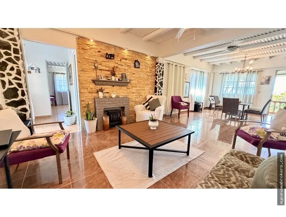 Se vende casa en cerro azul, panamá