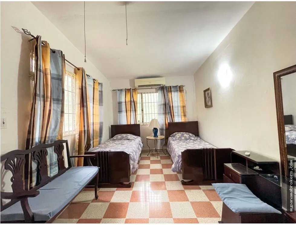 Se vende casa en coronado, chame