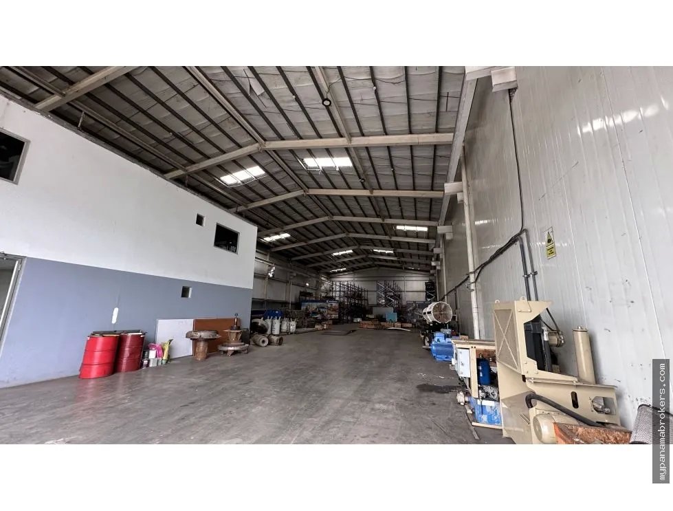 Venta de galeras en parque industrial de las américas