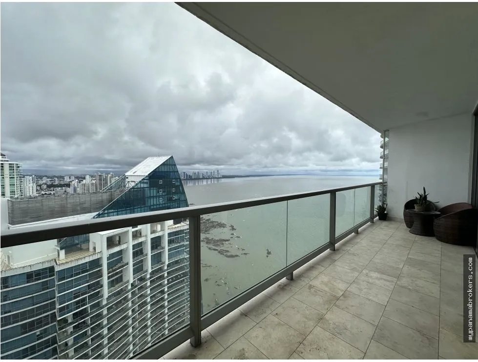 Venta de apartamento en punta pacífica, san francisco
