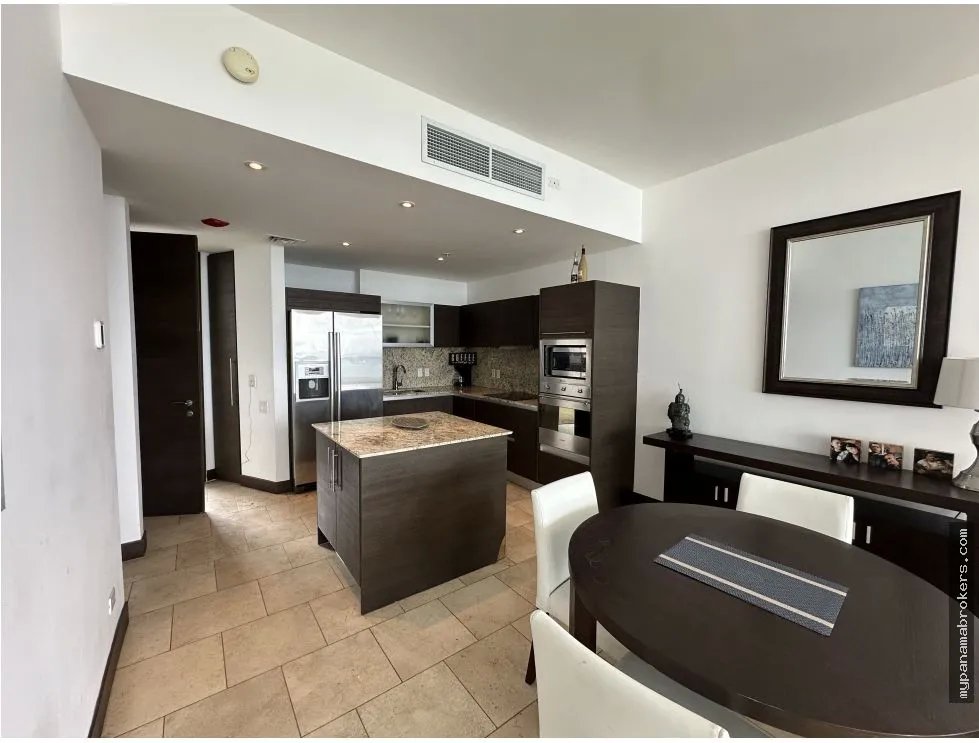 Venta de apartamento en punta pacífica, san francisco