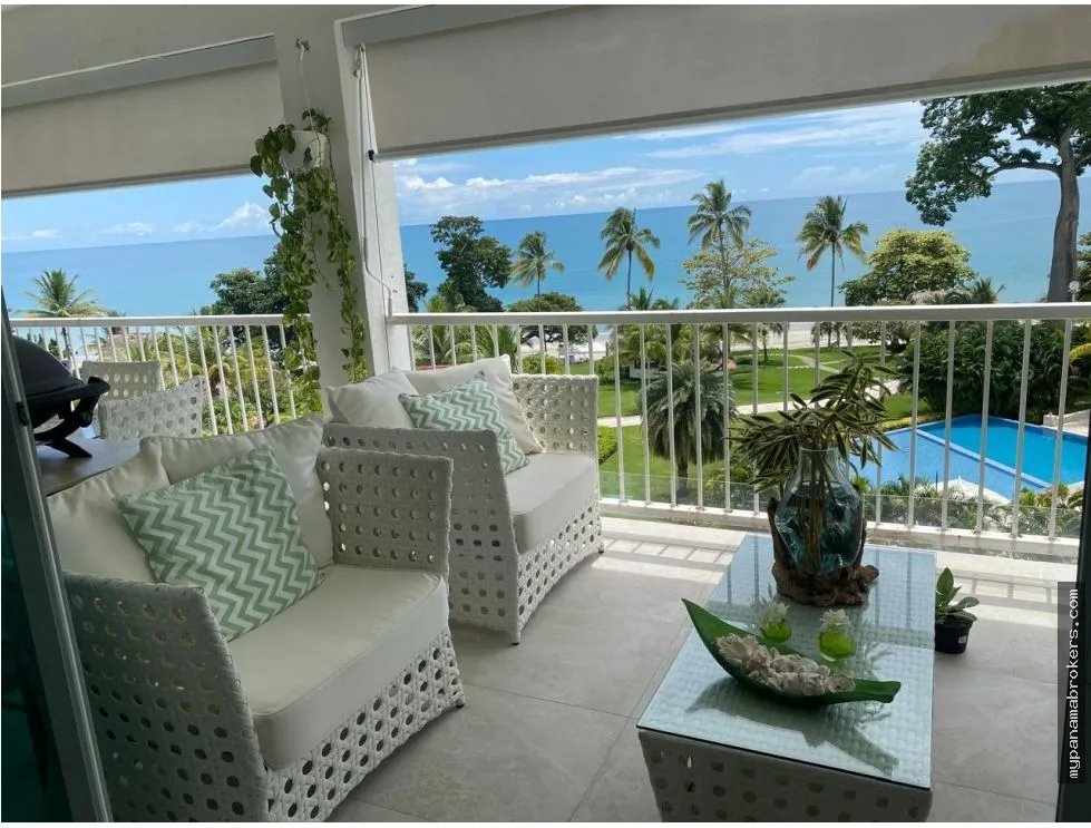 Se vende apartamento en bijao, río hato