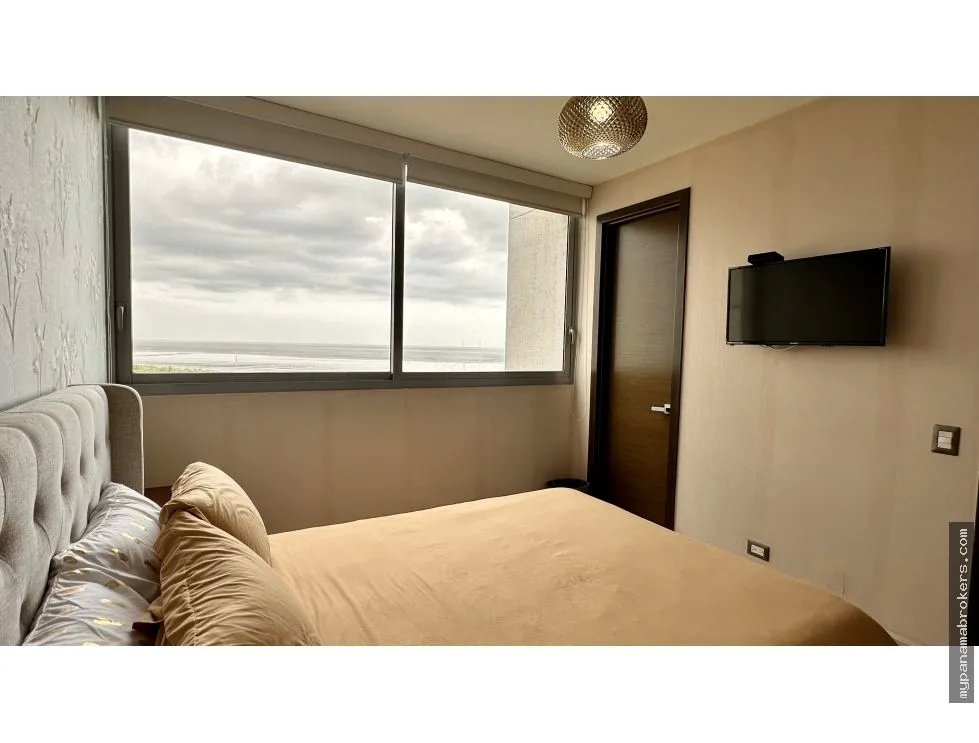 Se vende apartamento en costa del este, panamá