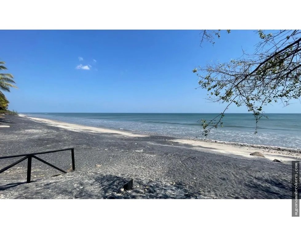 Se vende lote en costa esmeralda, san carlos