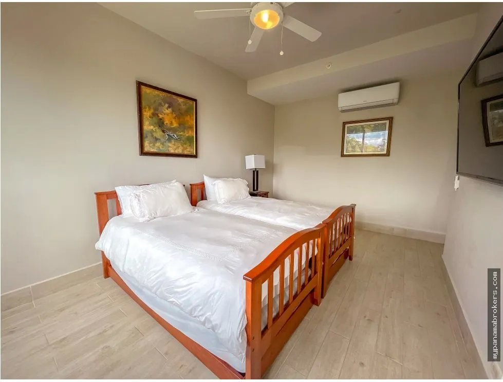 Se vende y alquila apartamento en punta barco, san carlos