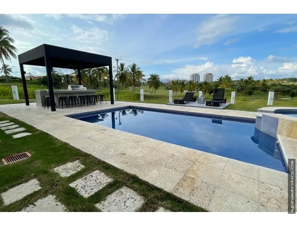 Se vende casa en vista mar, san carlos