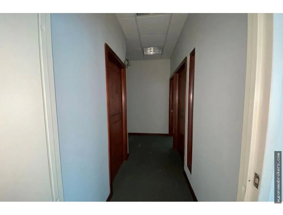 Se vende oficina en edificio adr, obarrio