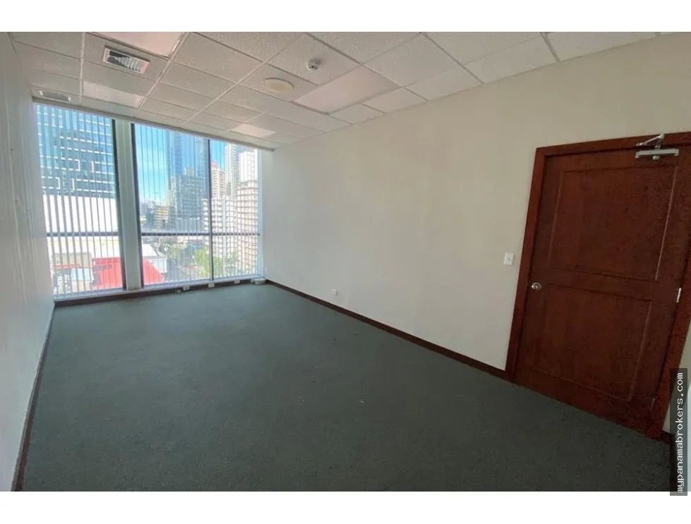 Se vende oficina en edificio adr, obarrio