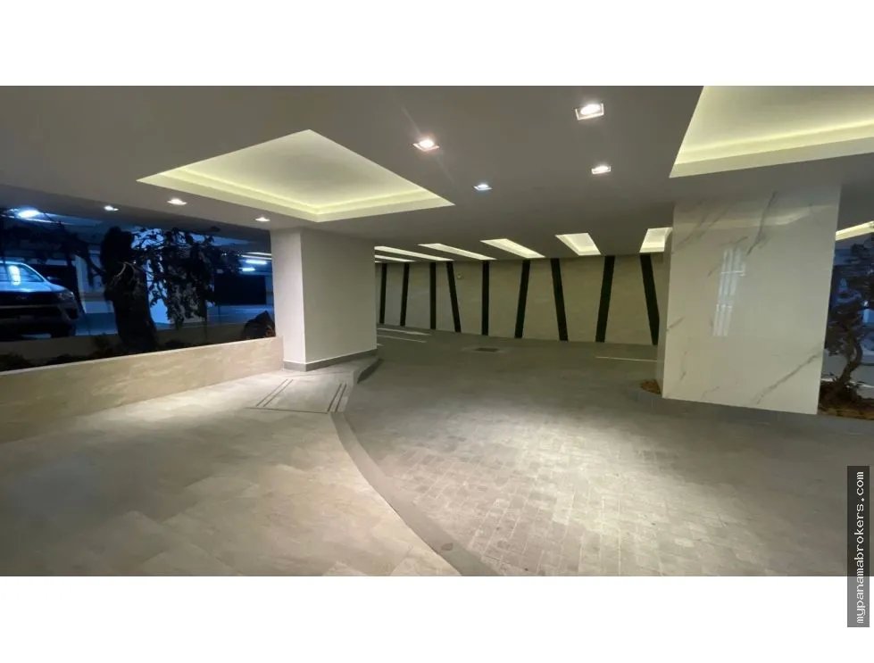 Se vende apartamento en p.h. regalia, costa del este