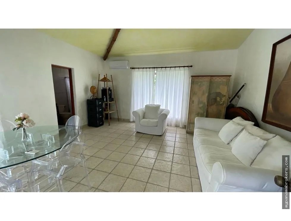 Se vende casa en punta barco, san carlos