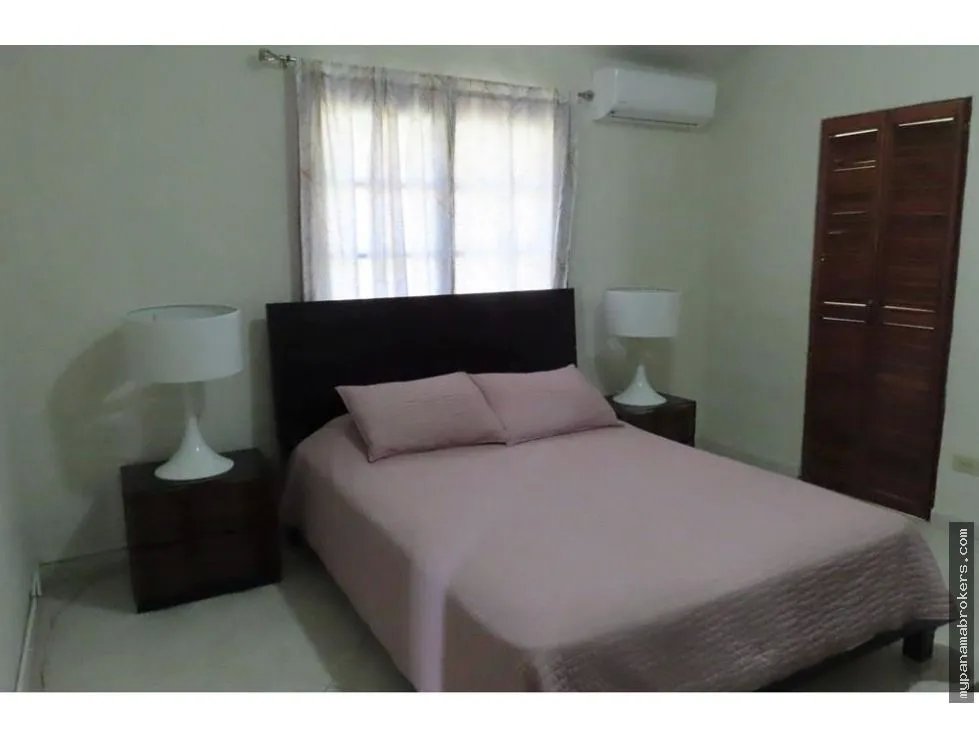 Venta de casa en playa malibú, chame