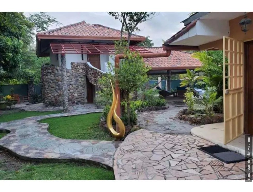 Se vende casa en punta barco, coronado