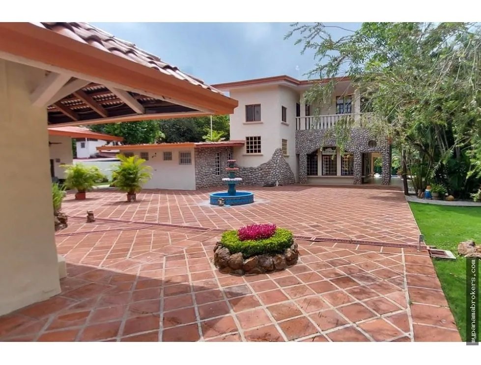 Se vende casa en punta barco, coronado