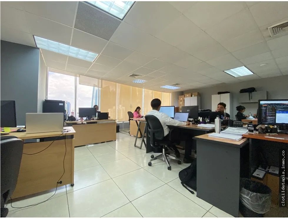 Se venden oficinas en obarrio, bella vista
