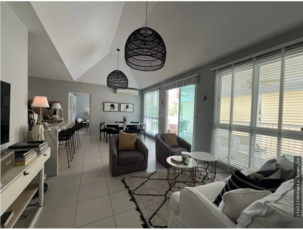 Venta de apartamento en bijao, río hato
