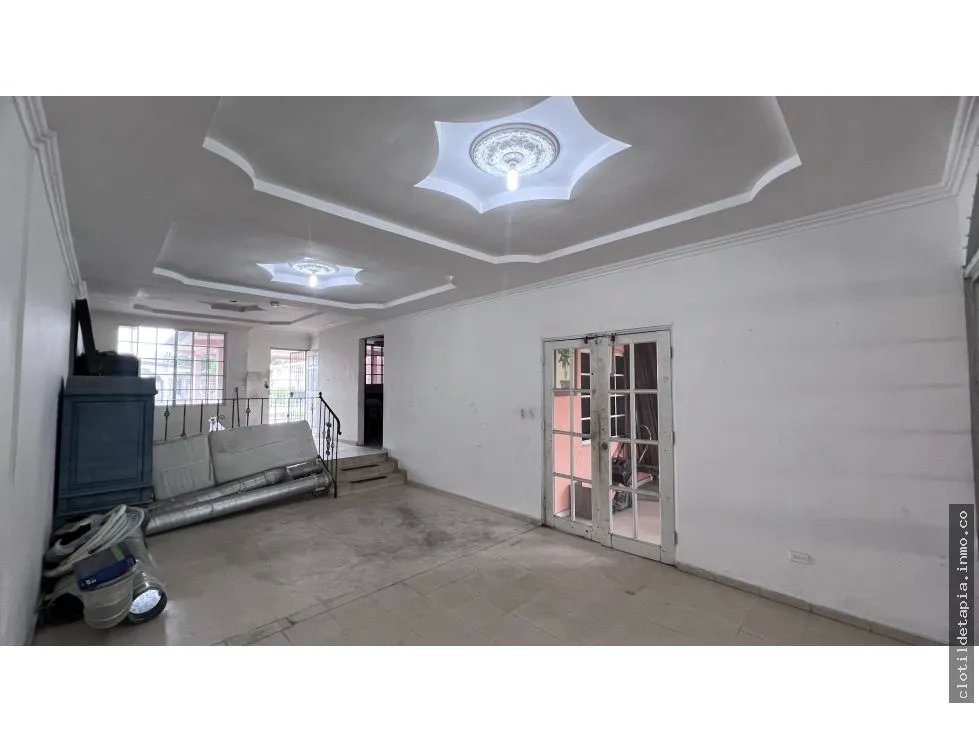 Se vende casa comercial en llano bonito, juan diaz