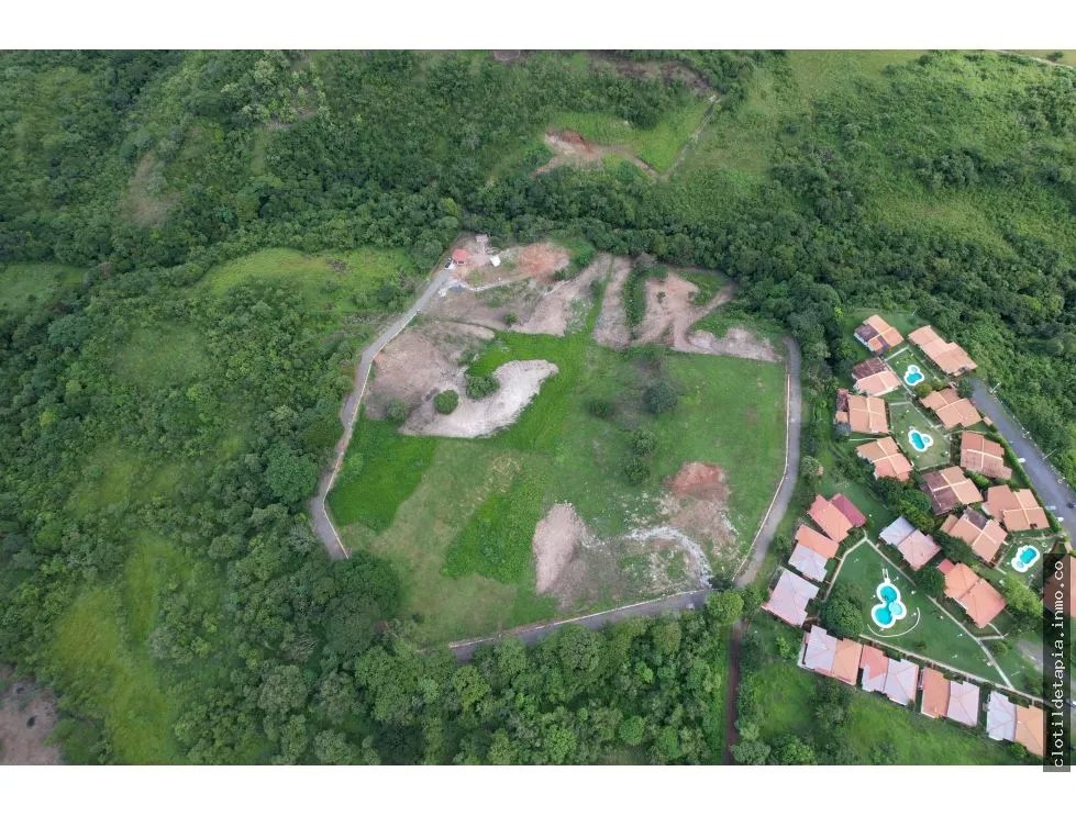 Se vende proyecto residencial en las lajas, chame