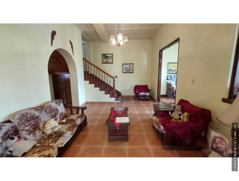 Se vende dúplex en barrio norte, colón