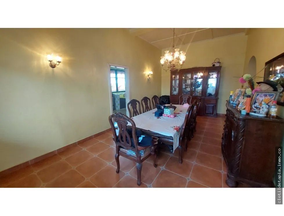 Se vende dúplex en barrio norte, colón