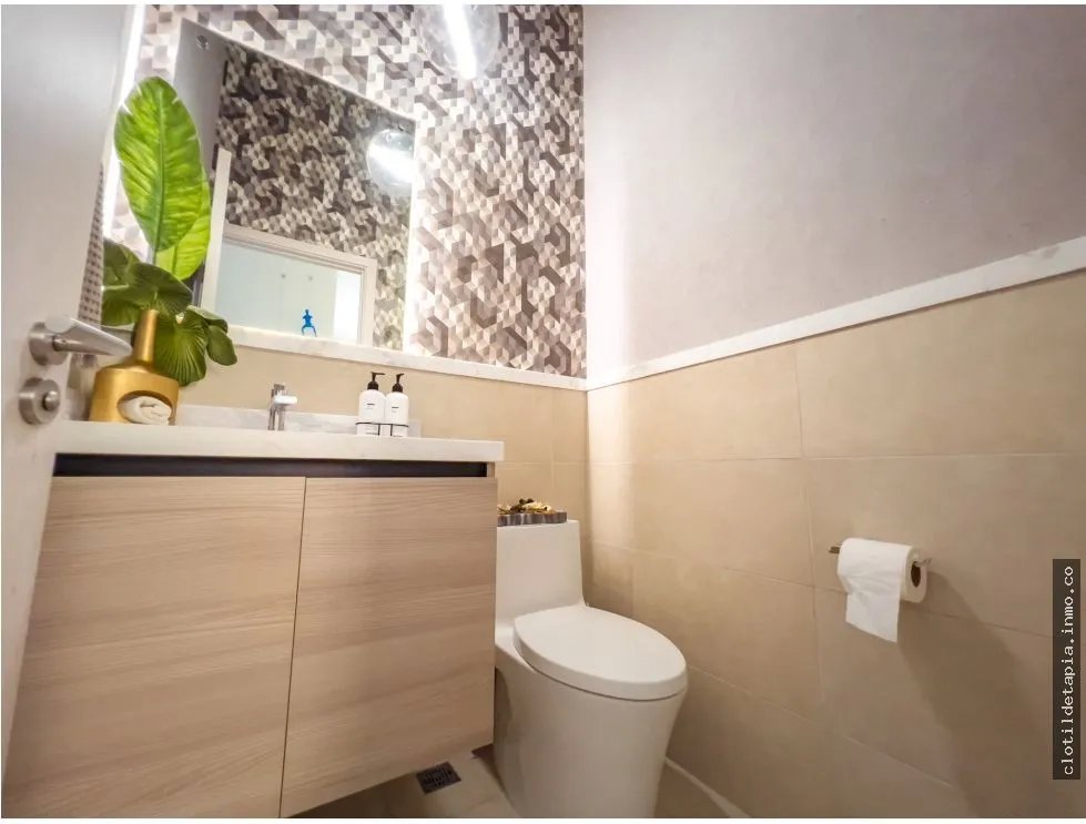 Se vende apartamento en santa maría, panamá