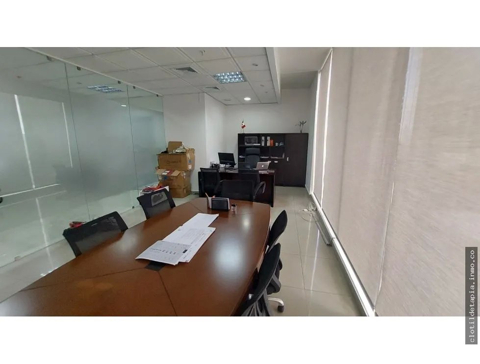 Se vende oficina en obarrio, bella vista