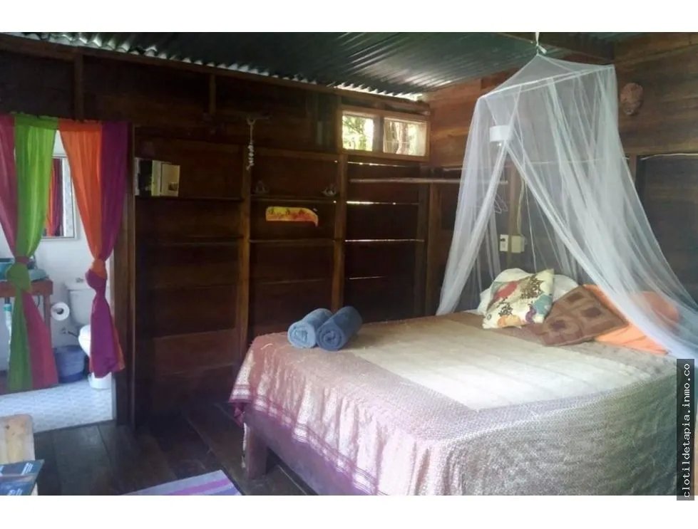 Se vende negocio en bastimentos, bocas del toro