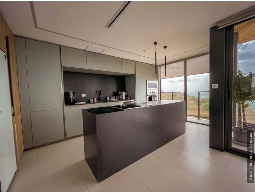 Se vende penthouse en punta caelo, san carlos