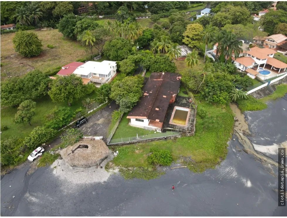 Se vende terreno frente al mar en nueva gorgona, chame