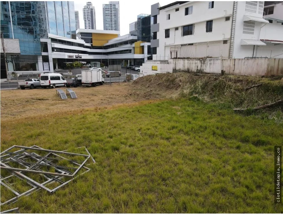 Se vende lote en obarrio, bella vista