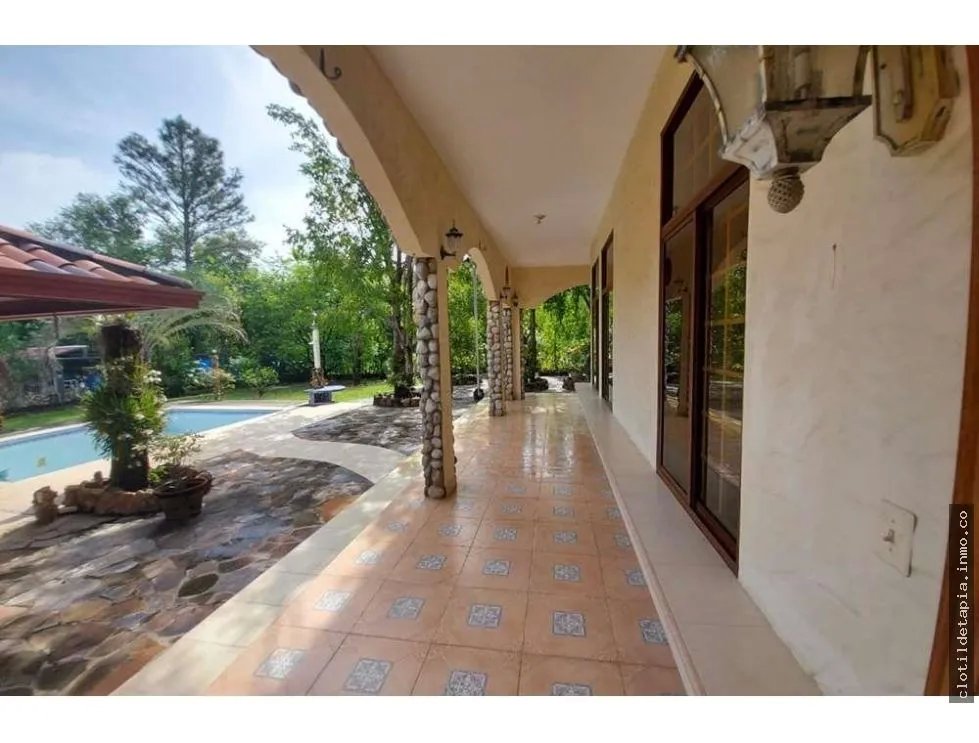 Se vende casa en punta barco, coronado