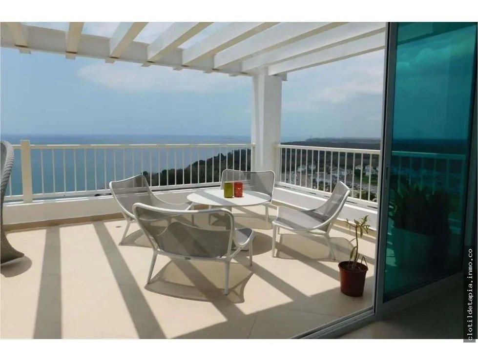 Se vende/ alquila penthouse en p.h. cocolí, bijao, río hato