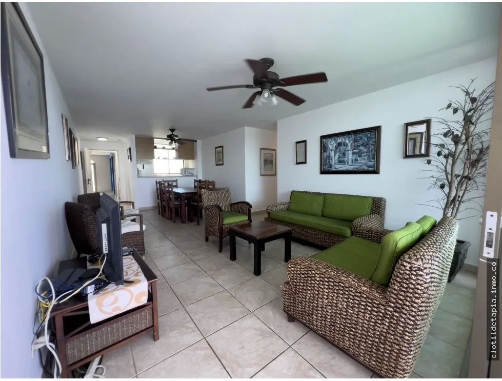 Se vende apartamento en playa blanca