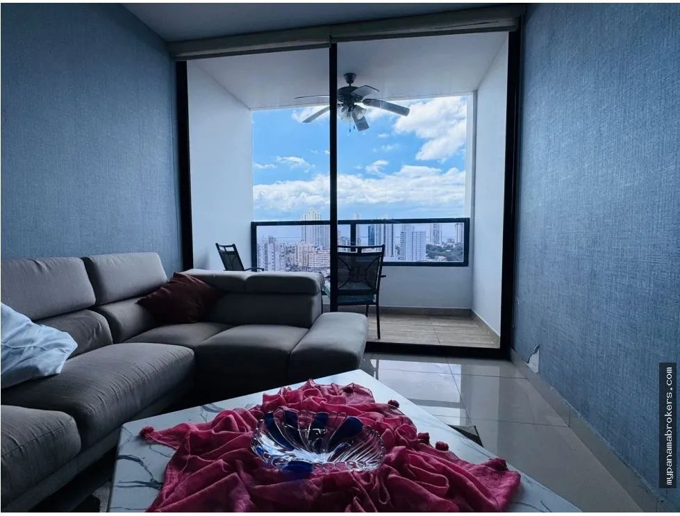 Venta de apartamento totalmente amoblado en parque lefevre