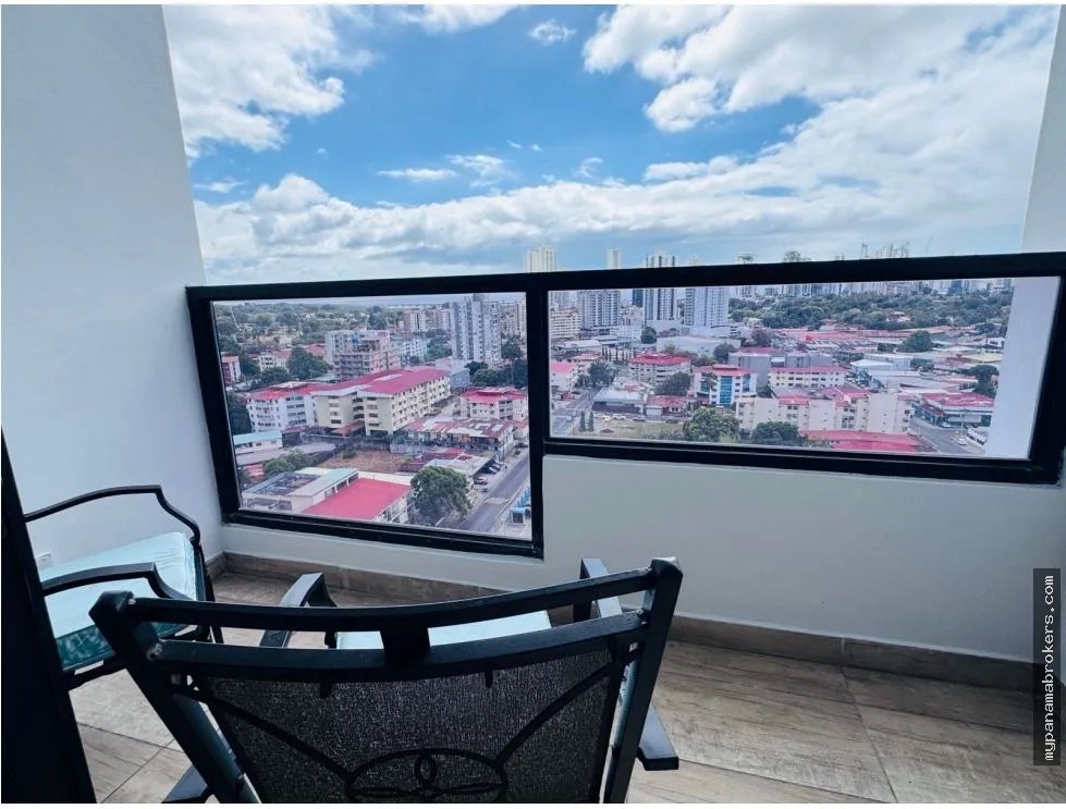 Venta de apartamento totalmente amoblado en parque lefevre