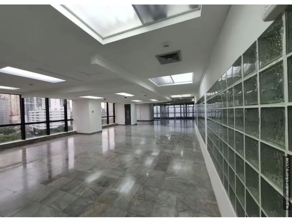Oficina en venta en avenida balboa