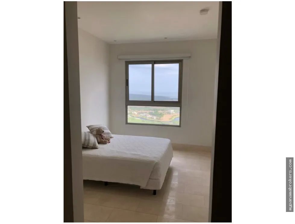 Venta de apartamento con línea blanca en santa maría, panamá