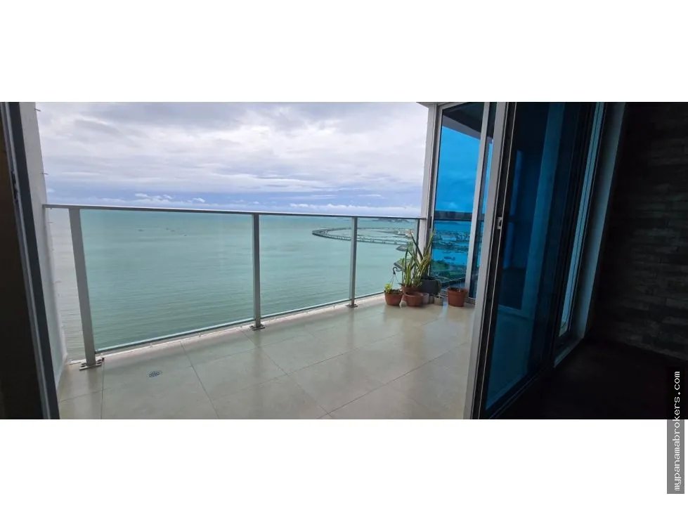 Venta de apartamento en ph h2o