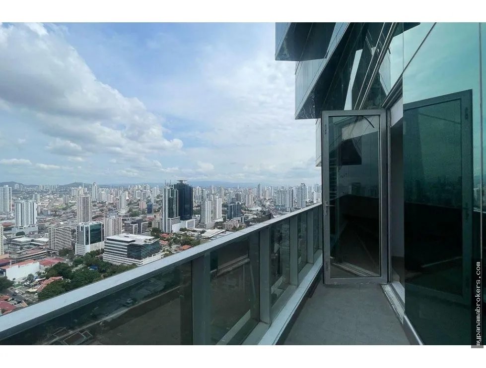 Alquiler de oficina comercial en f&f tower (el tornillo), calle 50