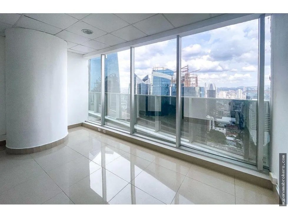 Alquiler de oficina comercial en f&f tower (el tornillo), calle 50